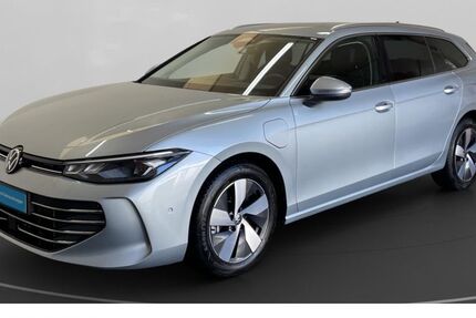 VW Passat Variant 26.192 km 35.780 &euro; Köln 50823