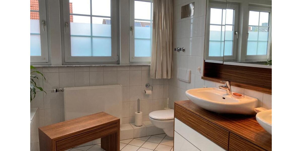 Einfamilienhaus Meerbusch - 4 Zimmer, 159 m&sup2;, 680.000&euro; | Angebot:26766276