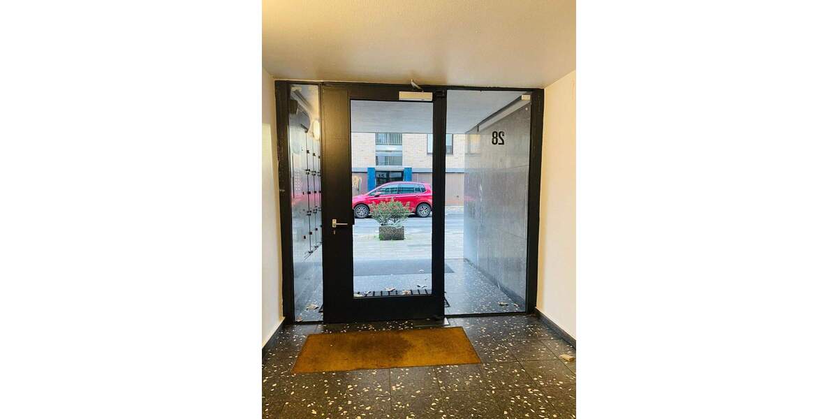 Etagenwohnung Düsseldorf Eller - 3 Zimmer, 90 m&sup2;, 329.000&euro; | Angebot:25738217