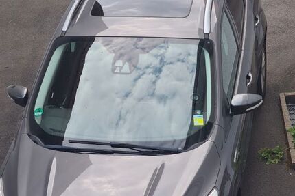 Ford Kuga 136.000 km 9.400 &euro; Remscheid 42855