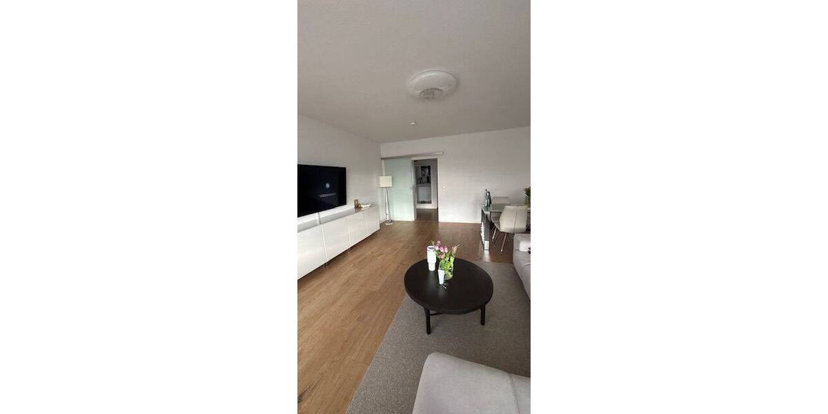 Etagenwohnung Düsseldorf Hassels - 2 Zimmer, 650&euro; | Angebot:26826937