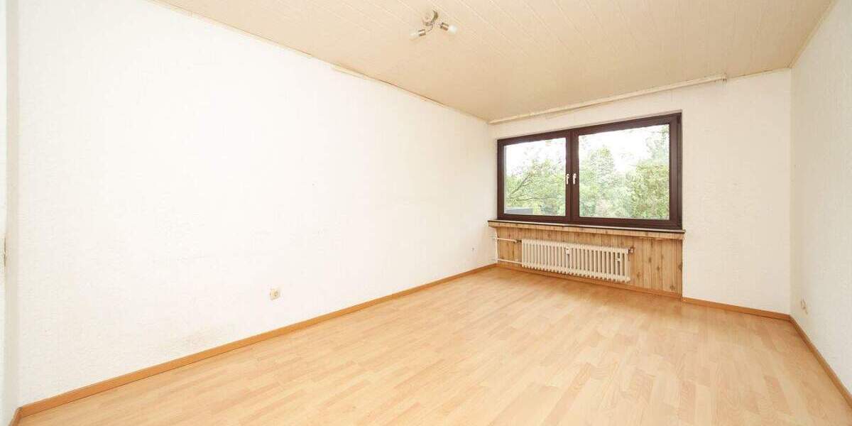 Etagenwohnung Wuppertal Barmen - 3 Zimmer, 87 m&sup2;, 150.000&euro; | Angebot:25865346