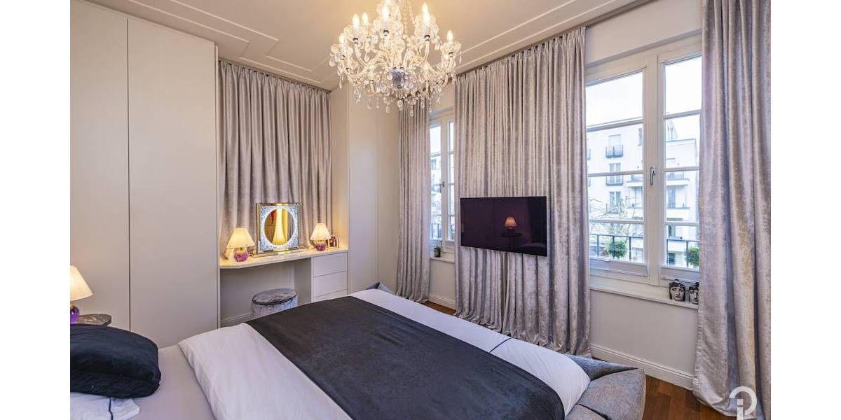 Etagenwohnung Düsseldorf Heerdt - 2 Zimmer, 105 m&sup2;, 2.300&euro; | Angebot:26080143