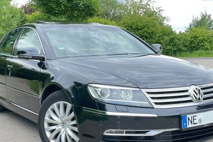 VW Phaeton 238.000 km 7.200 &euro; Neuss 41470