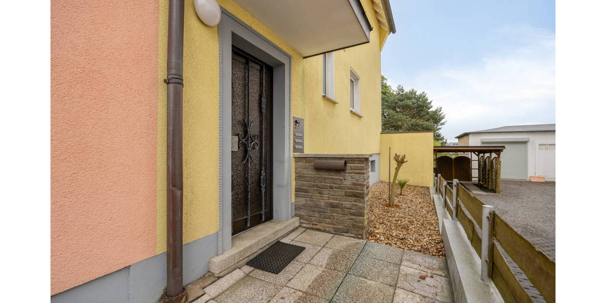 Mehrfamilienhaus, Wohnhaus Solingen Gräfrath - 9 Zimmer, 185 m&sup2;, 495.000&euro; | Angebot:26277372