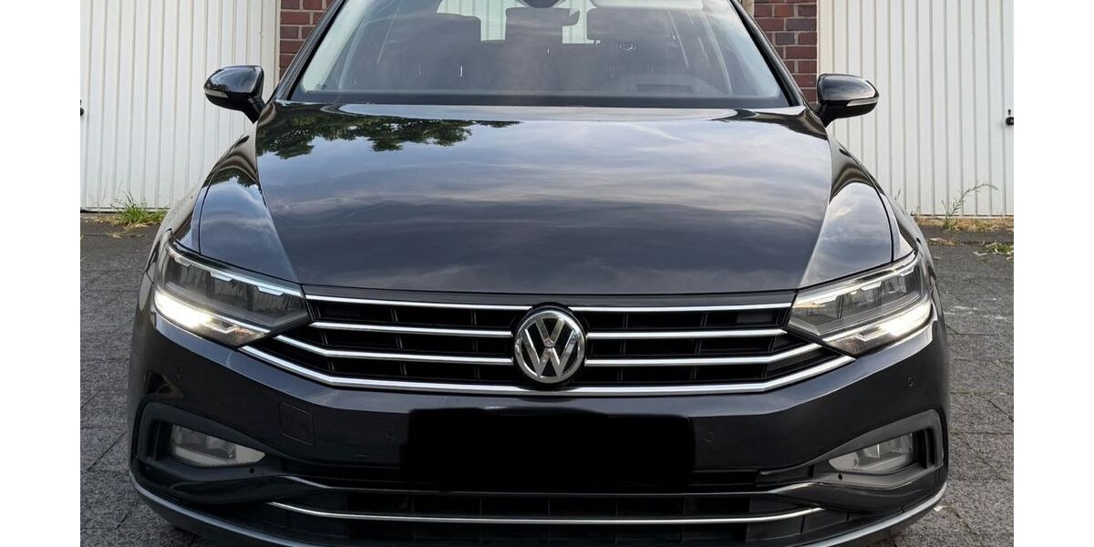 VW Passat 92.000 km 14.800 &euro; Mülheim an der Ruhr 45468
