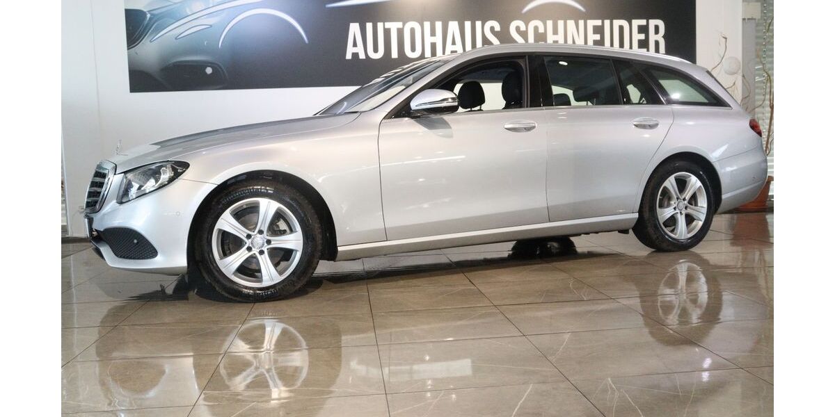 Mercedes-Benz E 220 151.850 km 20.700 &euro; Ratingen 40880