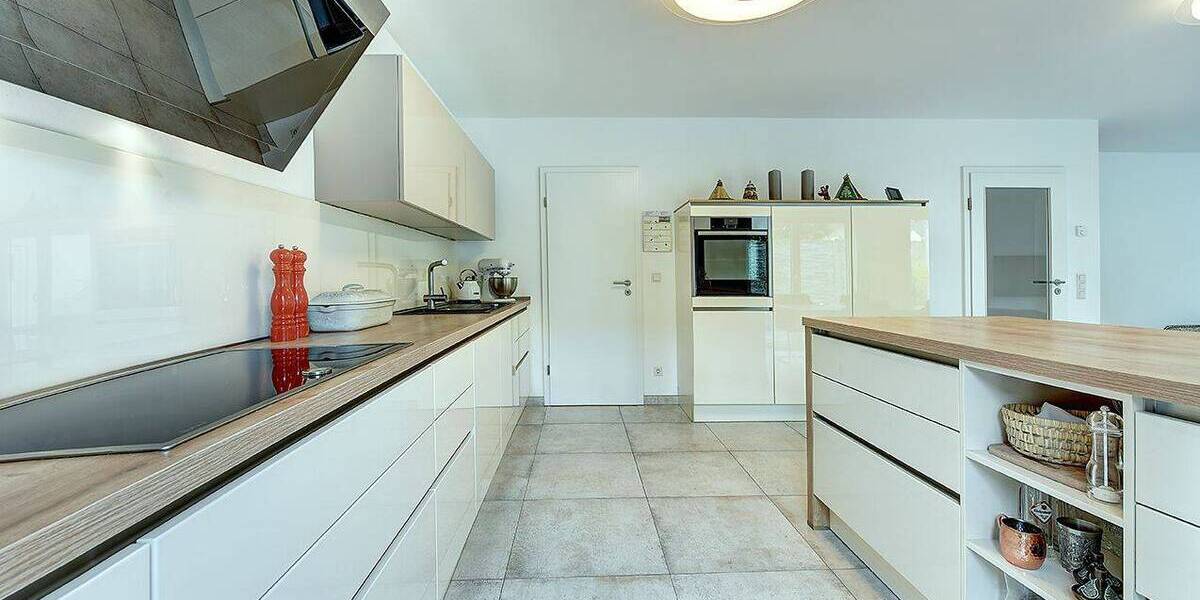 Einfamilienhaus Düsseldorf / Unterrath Unterrath - 5 Zimmer, 143 m&sup2;, 1.298.000&euro; | Angebot:26290812