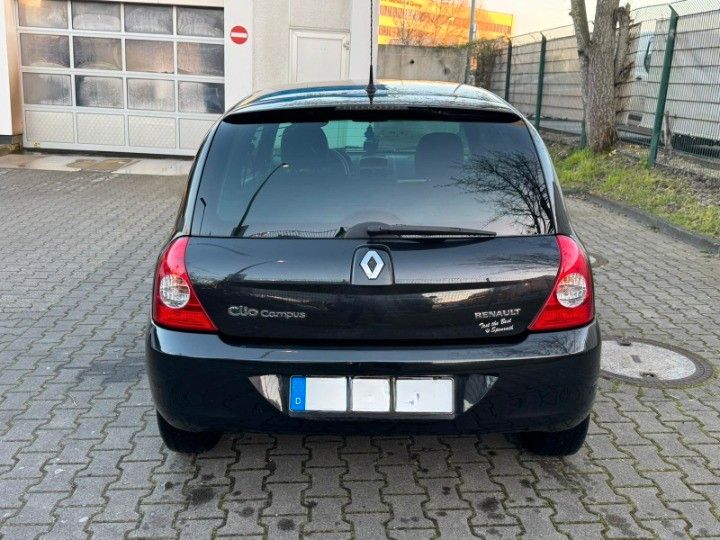 Renault Clio 89.500 km 2.500 &euro; Köln 51105