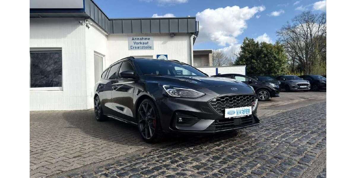 Ford Focus 74.600 km 21.990 &euro; Grevenbroich 41517