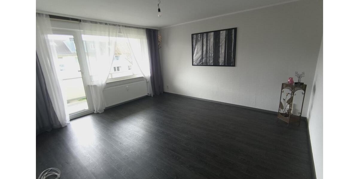Etagenwohnung Wuppertal Gemarkung Ronsdorf - 3 Zimmer, 83 m&sup2;, 185.000&euro; | Angebot:26223568