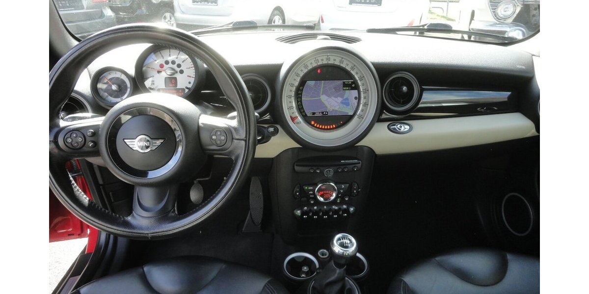 Mini Cooper Cabrio Chili Navi Xenon Leder Klima SHZ 81.000 km 8.950 &euro; Neuss 41462
