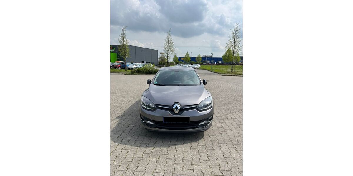 Renault Megane 122.866 km 5.000 &euro; Willich 47877