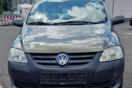 VW Fox 145.213 km 2.250 &euro; Solingen 42657