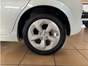 Suzuki Swift 1.2 Dualjet Hybrid Comfort Automatik 2.700 km 21.990 &euro; HAAN 42781