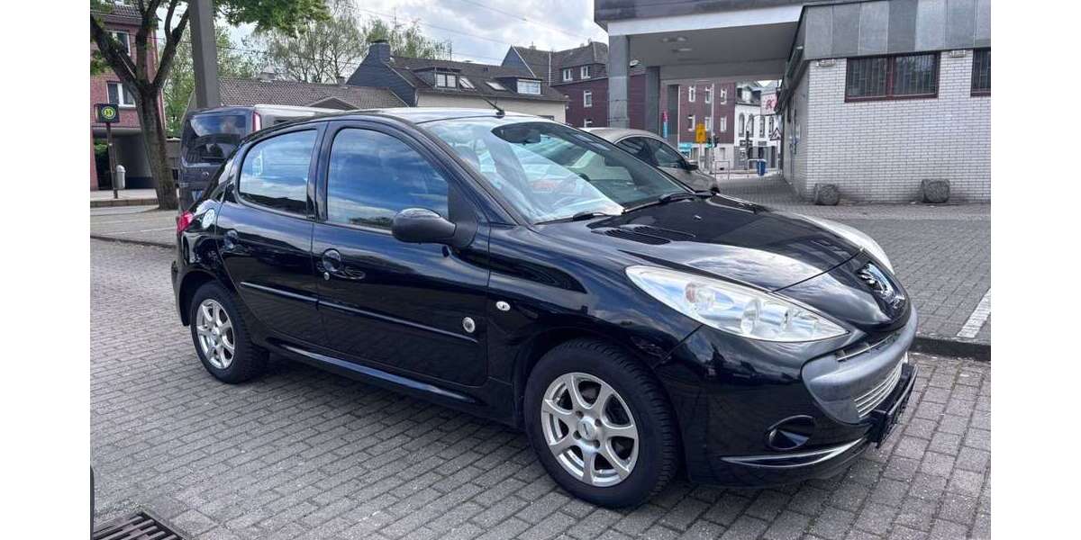 Peugeot 206 147.000 km 2.999 &euro; Mülheim 45473