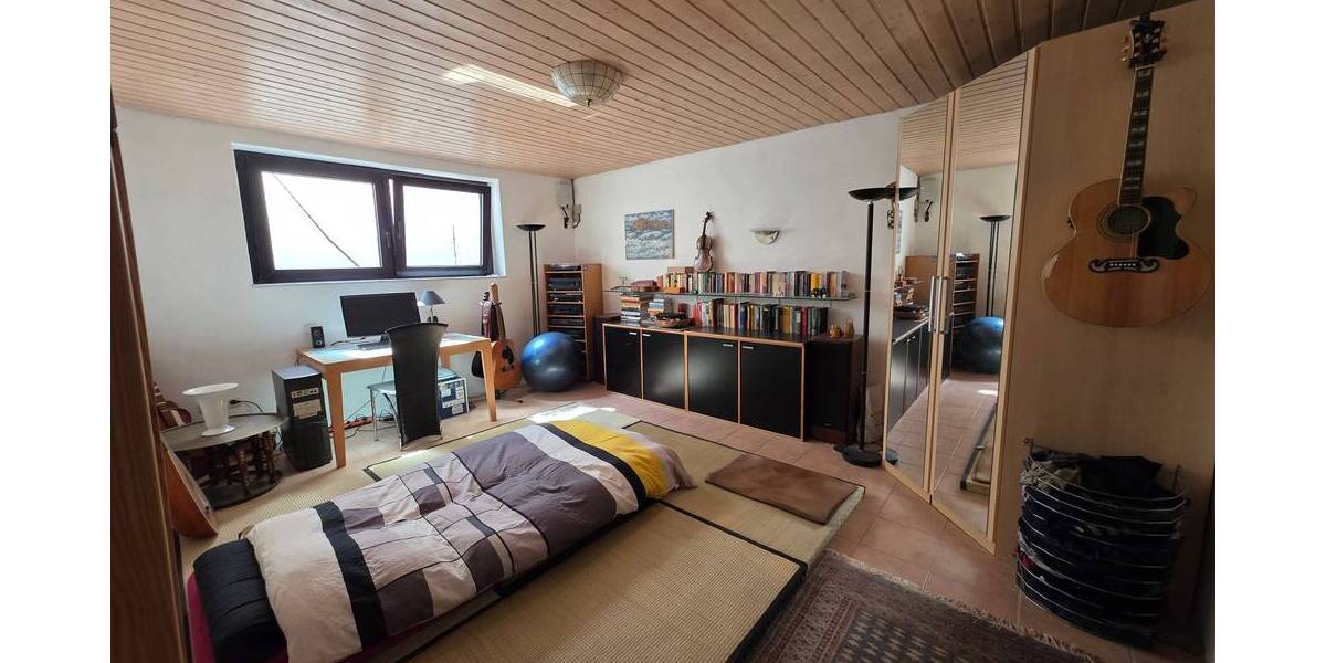 Mehrfamilienhaus, Wohnhaus Velbert Mitte - 6 Zimmer, 230 m&sup2;, 490.000&euro; | Angebot:25680198