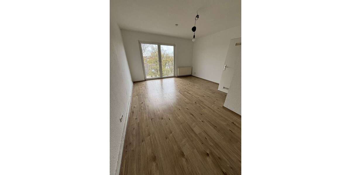 Etagenwohnung Wuppertal Südstadt - 1 Zimmer, 20 m&sup2;, 410&euro; | Angebot:26093630
