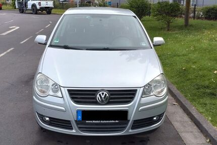 VW Polo 106.618 km 2.995 &euro; Ratingen 40880