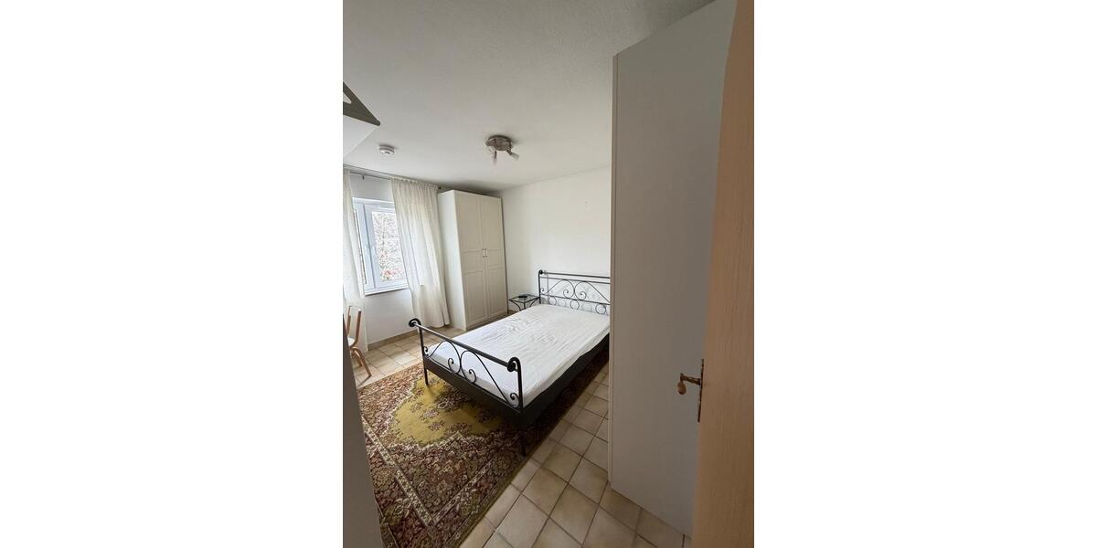 Etagenwohnung Düsseldorf Stadtbezirk 8 - 3 Zimmer, 47 m&sup2;, 1.220&euro; | Angebot:26049279