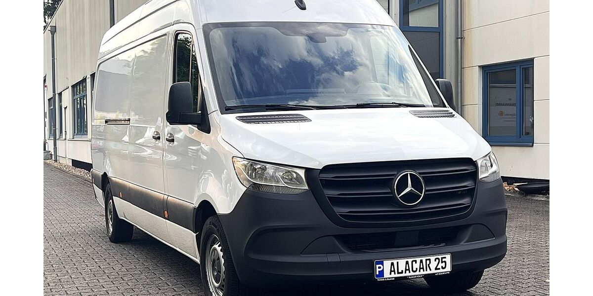 Mercedes-Benz Sprinter 263.224 km 19.900 &euro; Köln 50858