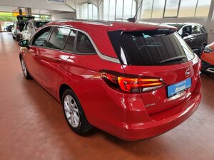 Opel Astra Ultimate Navi Keyless Park&Go Klimaautom. Wi 25.902 km 18.290 &euro; HAAN 42781