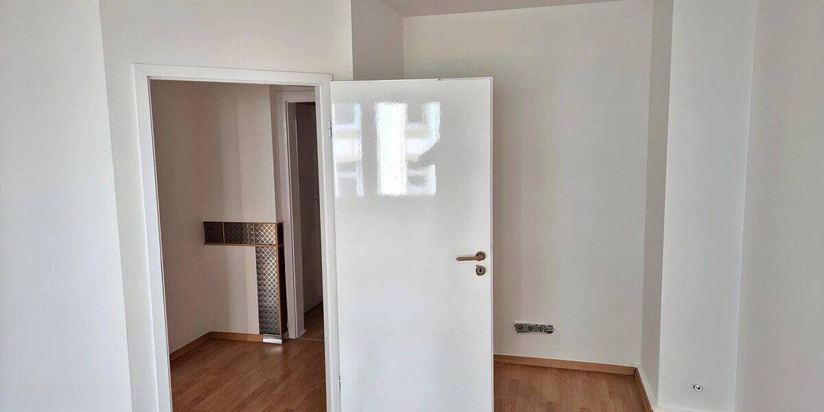 Etagenwohnung Düsseldorf Flingern Nord - 2 Zimmer, 73 m&sup2;, 920&euro; | Angebot:26787853