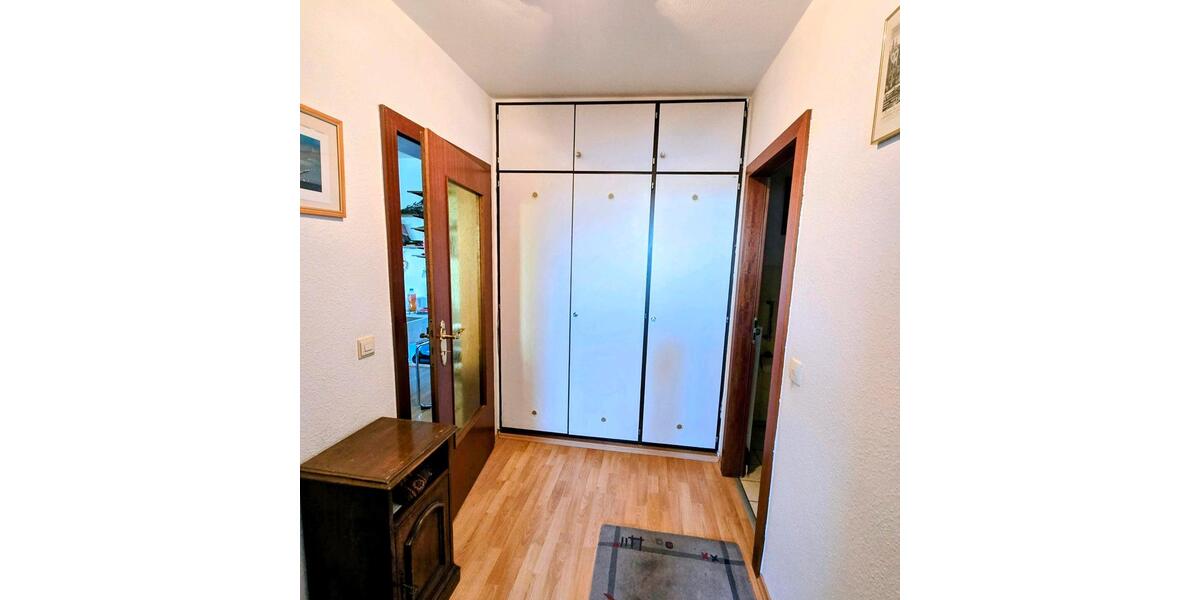 Etagenwohnung Ratingen Tiefenbroich - 2 Zimmer, 72 m&sup2;, 195.000&euro; | Angebot:24109076