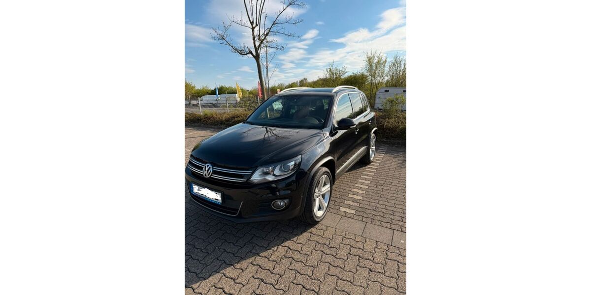 VW Tiguan 212.000 km 11.000 &euro; Köln 50739