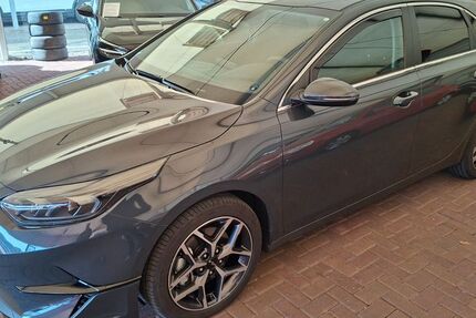 Kia ceed / Ceed 13.800 km 22.500 &euro; Wülfrath 42489