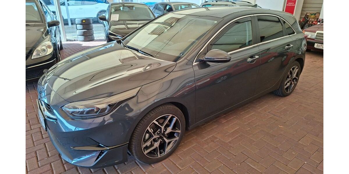 Kia ceed / Ceed 13.800 km 22.500 &euro; Wülfrath 42489