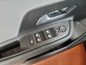 Opel Mokka Edition Komfortp. Techp. Alu 6.414 km 19.170 &euro; HAAN 42781