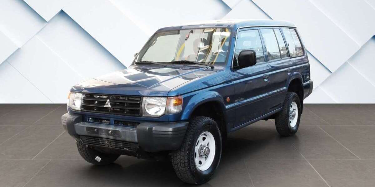 Mitsubishi Pajero 128.612 km 14.990 &euro; Düsseldorf 40231