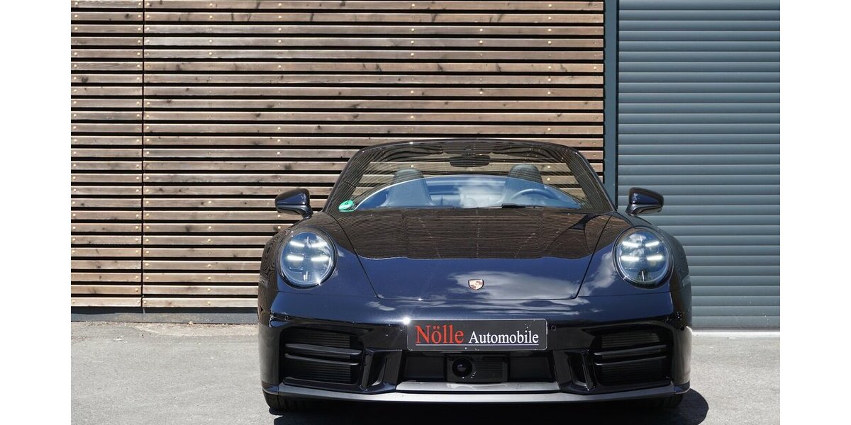 Porsche 911 Carrera S Matrix 360° Bose Carbon PPF NP209t 5.890 km 172.400 &euro; Wuppertal 42327