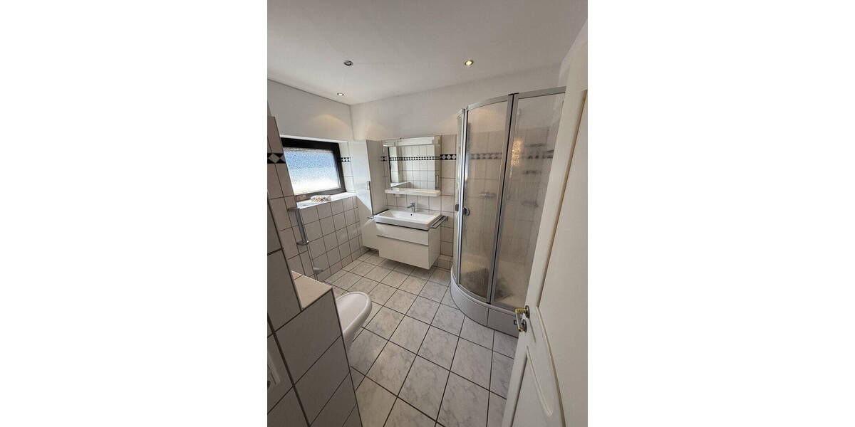 Doppelhaushälfte Willich Anrath - 4 Zimmer, 134 m&sup2;, 399.000&euro; | Angebot:26275139