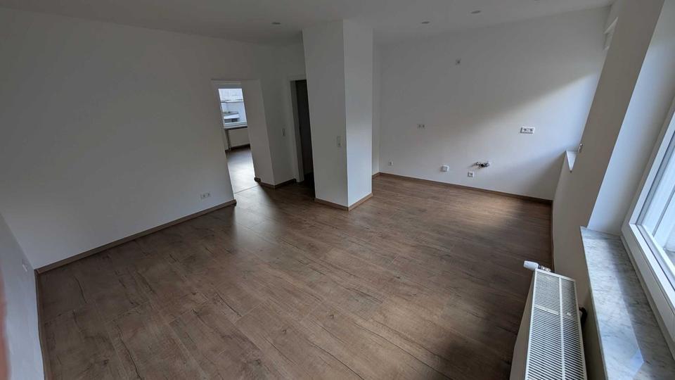 Erdgeschoßwohnung Wuppertal Gemarkung Elberfeld - 3 Zimmer, 72 m&sup2;, 960&euro; | Angebot:25978310