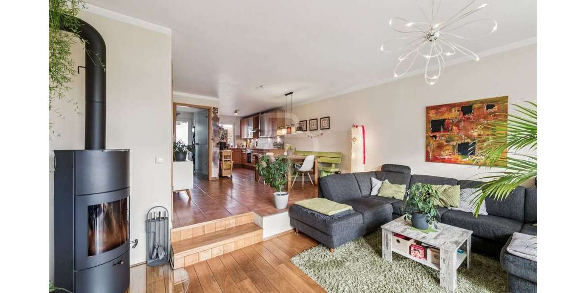 Einfamilienhaus Köln Mülheim - 6 Zimmer, 130 m&sup2;, 499.000&euro; | Angebot:26217691