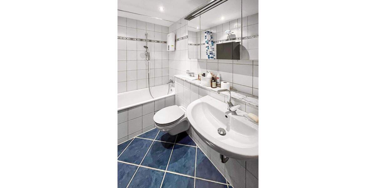 Etagenwohnung Refrath Refrath - 4 Zimmer, 104 m&sup2;, 340.000&euro; | Angebot:25820829