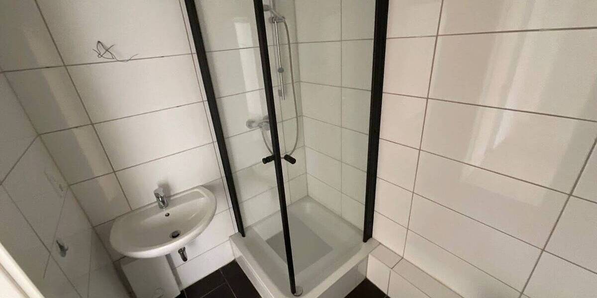 Etagenwohnung Radevormwald Innenstadt - 3 Zimmer, 61 m&sup2;, 529&euro; | Angebot:26826659