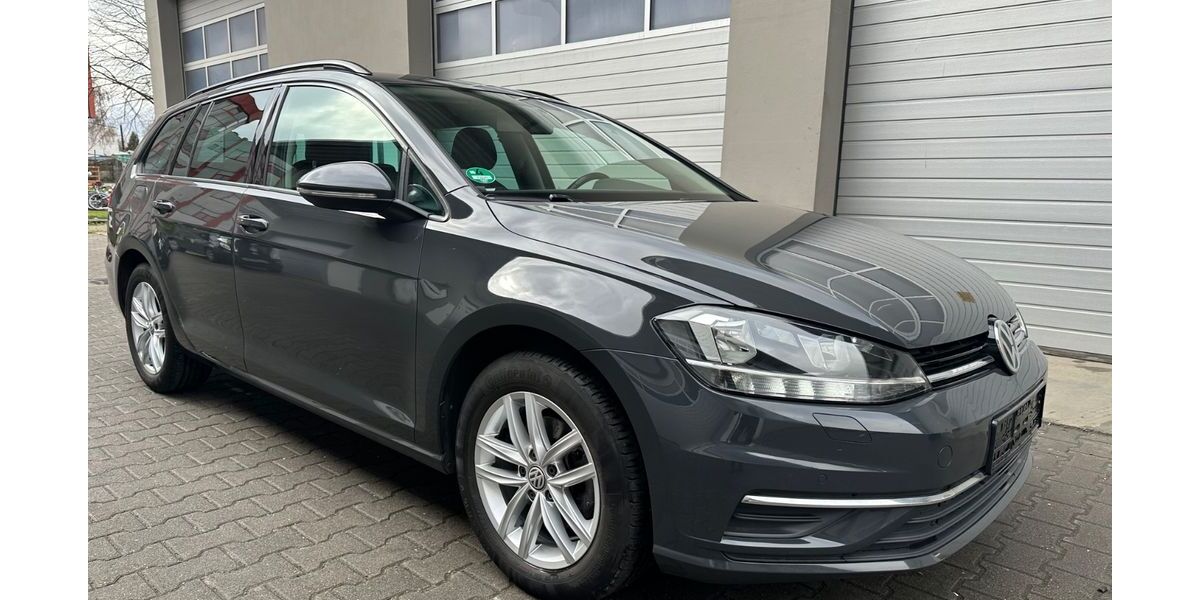 VW Golf 141.200 km 11.500 &euro; Köln 50735