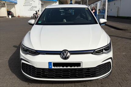 VW Golf 137.000 km 17.200 &euro; Köln 51107