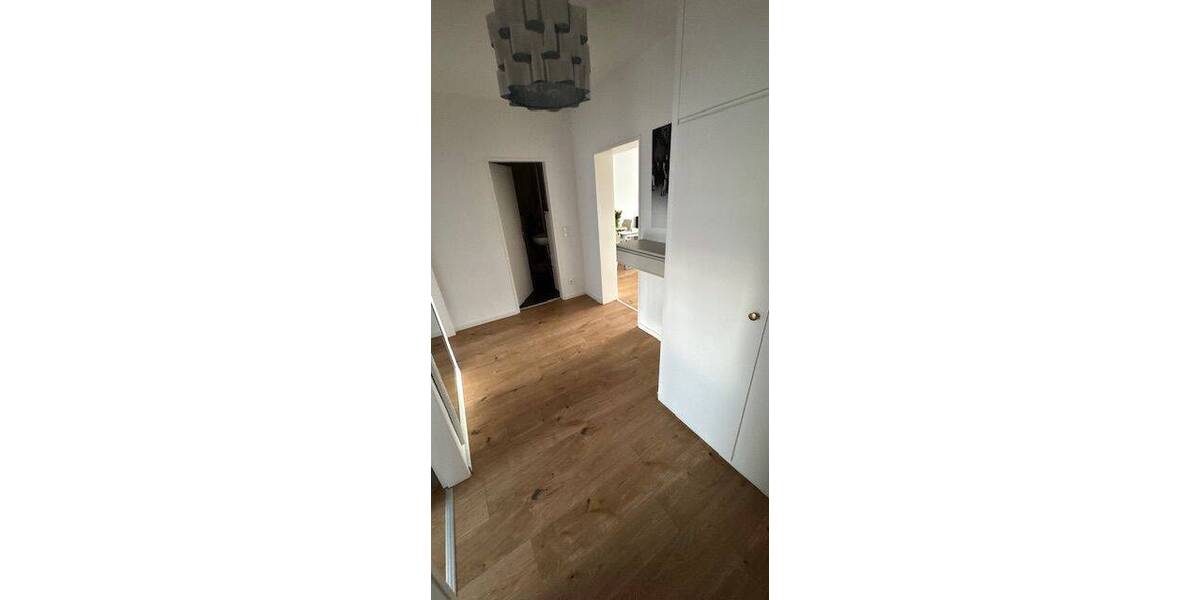 Etagenwohnung Düsseldorf Hassels - 2 Zimmer, 650&euro; | Angebot:26826937