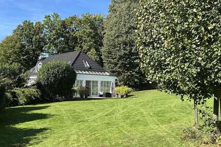 Haus Wermelskirchen - 7 Zimmer, 280 m&sup2;, 995.000&euro; | Angebot:24339162