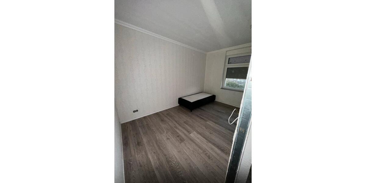 Mehrfamilienhaus, Wohnhaus Langenfeld (Rheinland) - 7 Zimmer, 237 m&sup2;, 580.000&euro; | Angebot:26126908