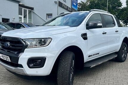 Ford Ranger 99.212 km 29.600 &euro; Mülheim 45481