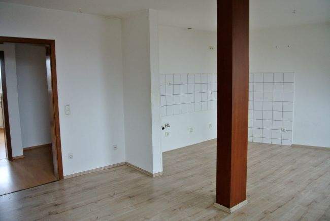 Etagenwohnung Mülheim an der Ruhr Mitte-Ost - 3 Zimmer, 98 m&sup2;, 650&euro; | Angebot:26190093