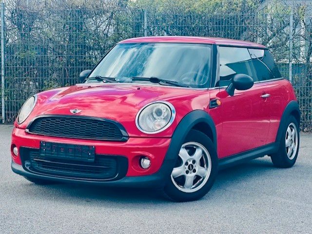 Mini ONE 193.421 km 4.999 &euro; Wuppertal 42389