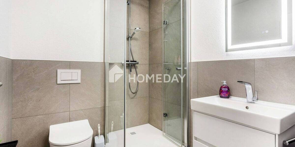 Reihenendhaus Hückeswagen Innenstadt - 8 Zimmer, 170 m&sup2;, 535.000&euro; | Angebot:26189383