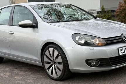 VW Golf 142.154 km 5.950 &euro; Hilden 40721