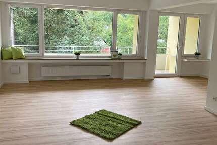 Wohnung Bergisch Gladbach - 3 Zimmer, 83 m&sup2;, 955&euro; | Angebot:25275811